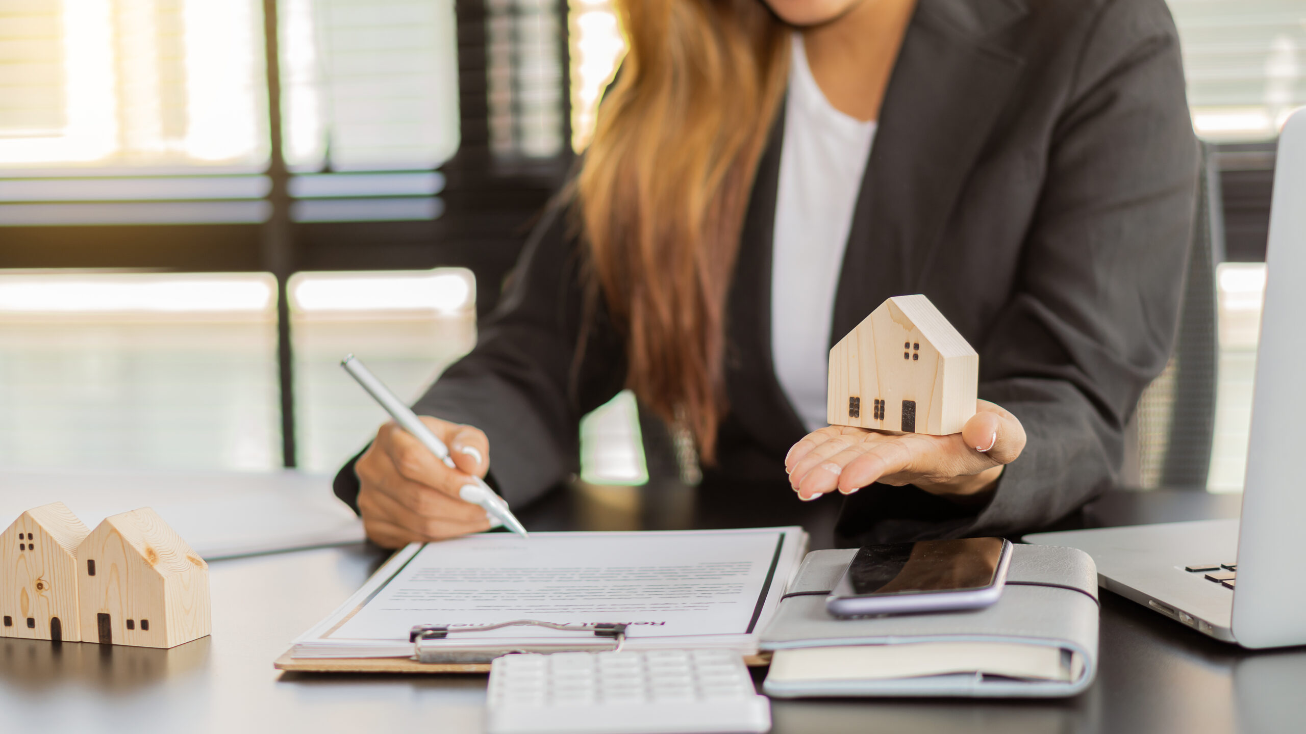 Qualified Mortgage (QM) vs. Non-Qualified Mortgage (Non-QM).  What’s the difference?